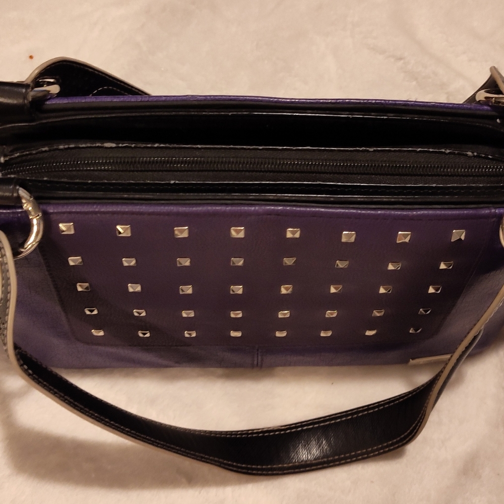 Miche Studio Bag (Base Included) - Picture 3 of 16
